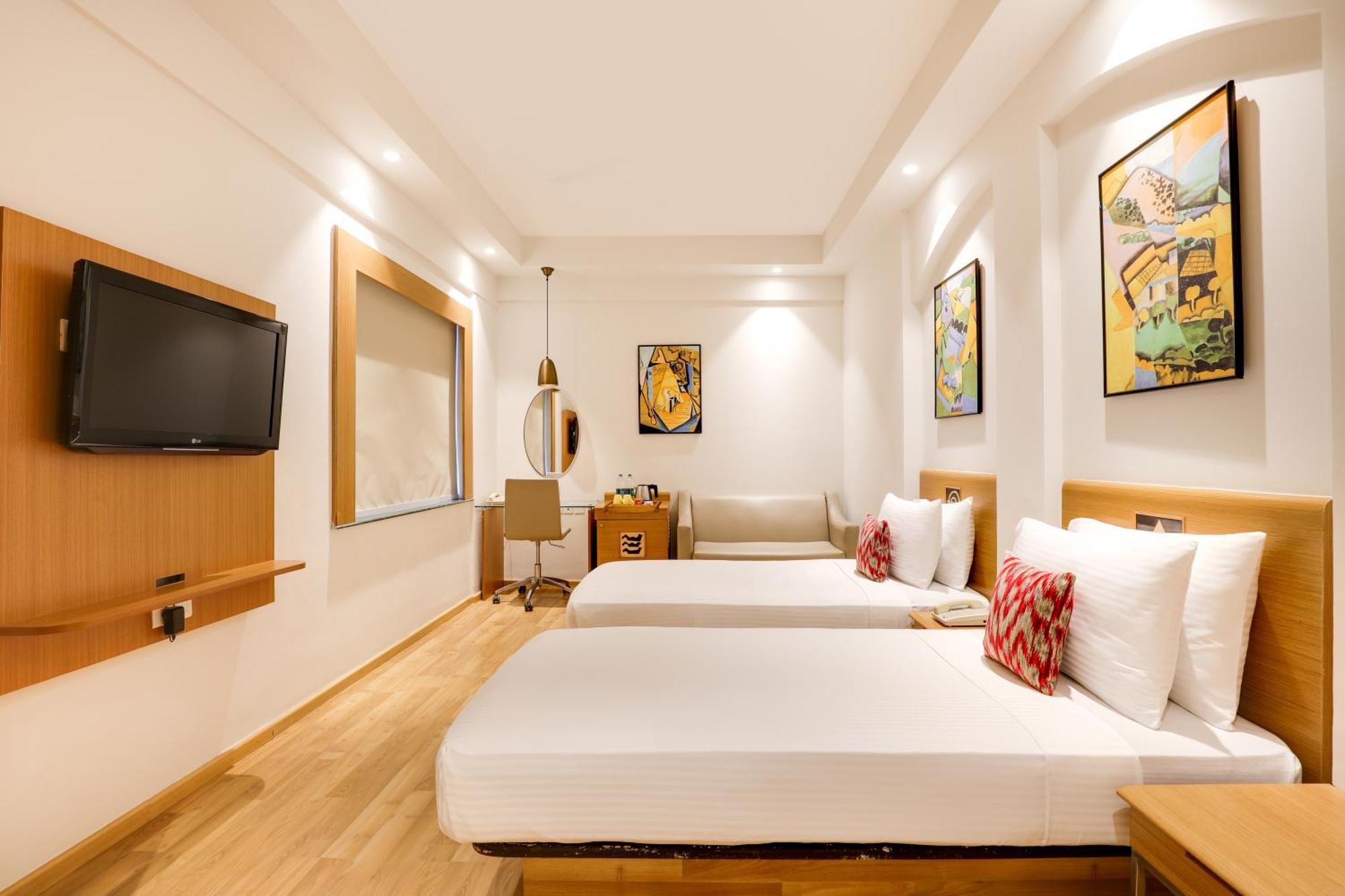 Lemon Tree Hotel Chandīgarh Екстериор снимка