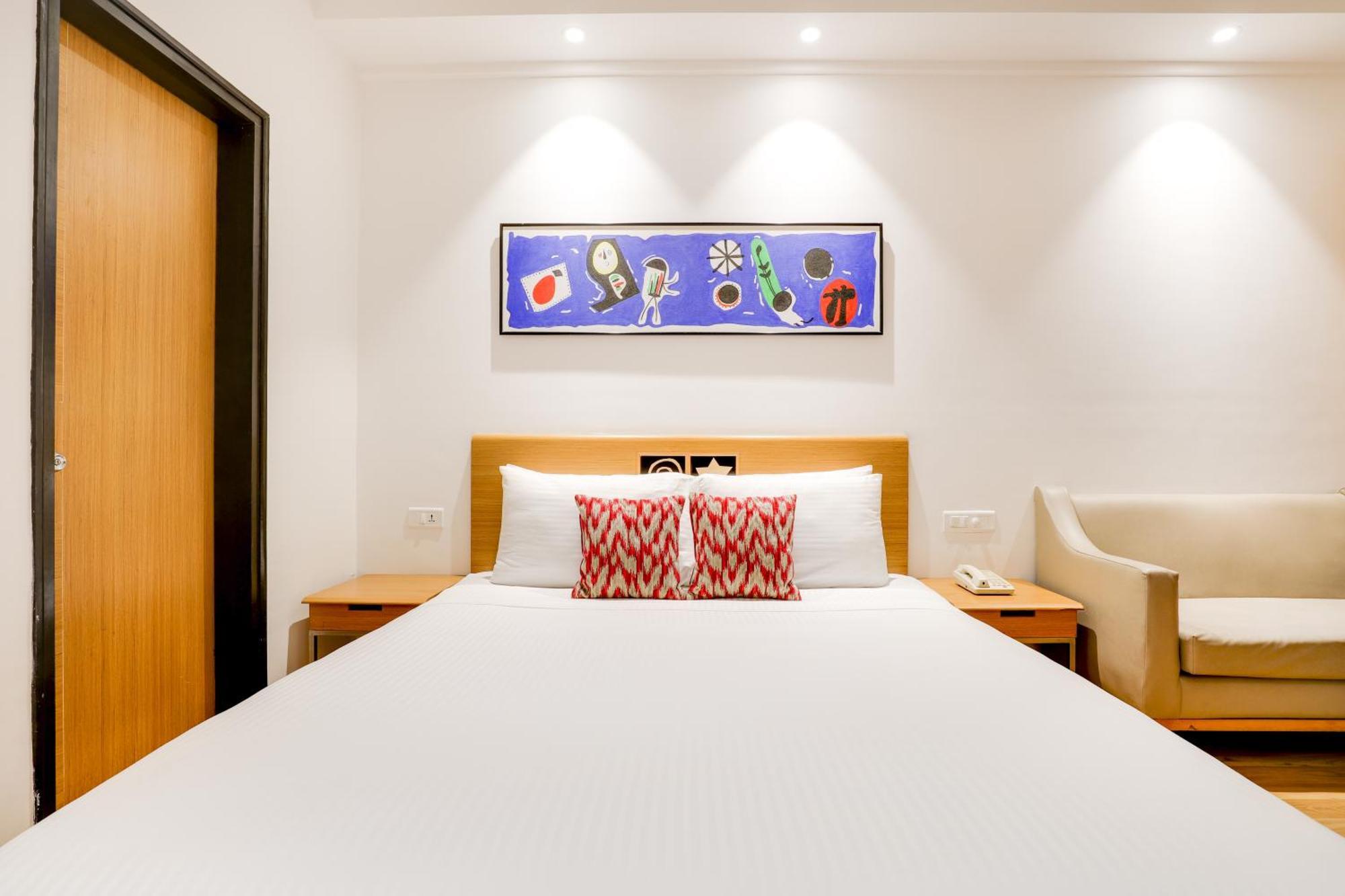 Lemon Tree Hotel Chandīgarh Екстериор снимка